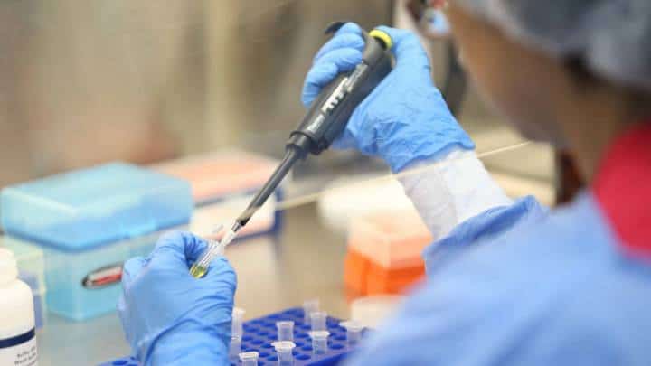 Un equipo de investigadores hizo el seguimiento de más de 200 pacientes durante dos o tres meses después de su diagnóstico de coronavirus