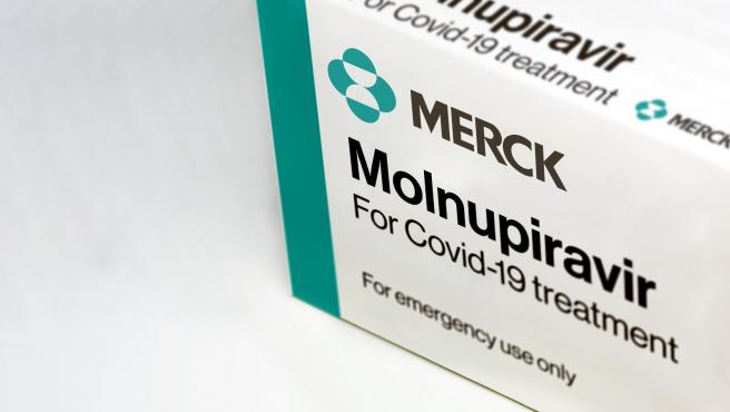 Advierten sobre potenciales riesgos del uso de la píldora de Merck en embarazadas