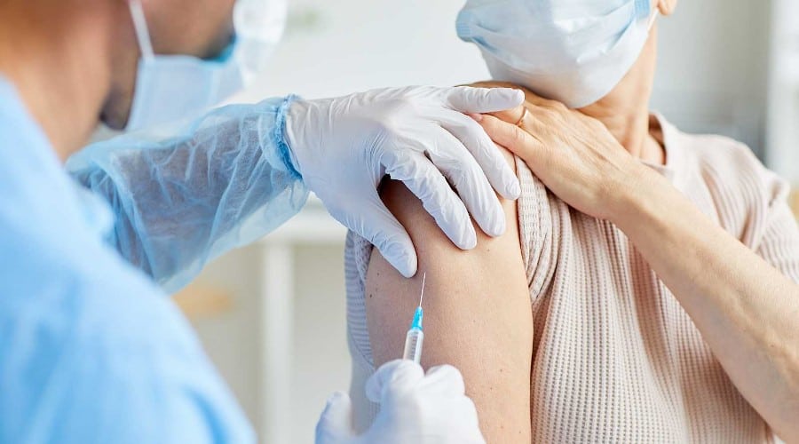 Por el aumento de casos de gripe A, recomiendan la vacunación anual