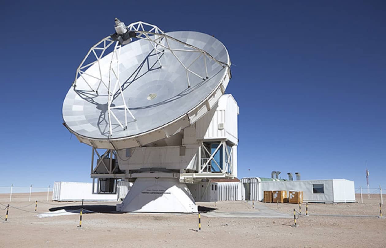 Qubic, el telescopio argentino que buscará determinar qué pasó apenas después del Big Bang